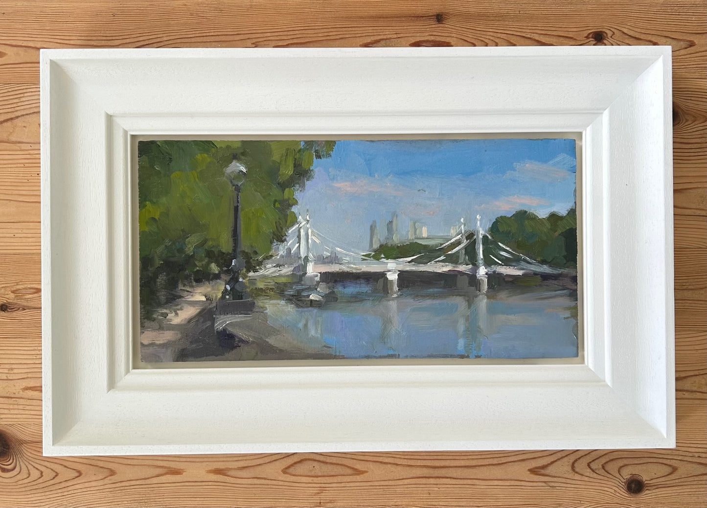 Albert Bridge, Early September